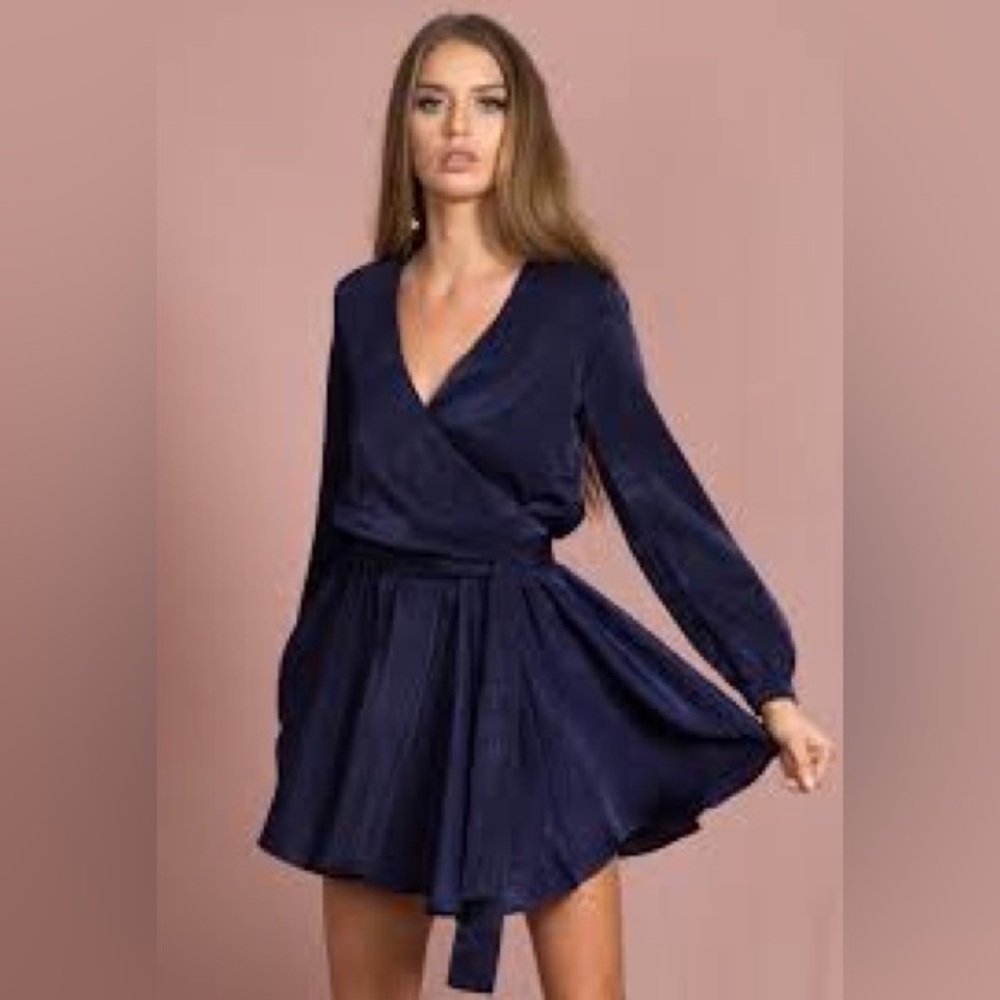 NWT Lioness Keep On Swinging Wrap Dress - Navy XL